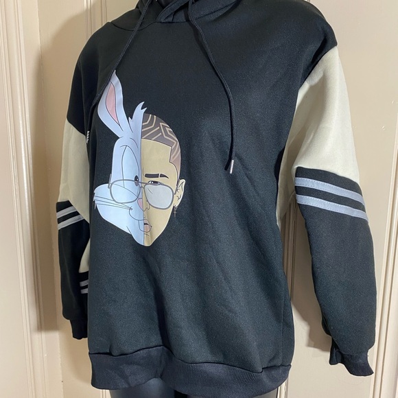 Bad Bunny Hoodie Sweater Size Medium - Picture 2 of 5